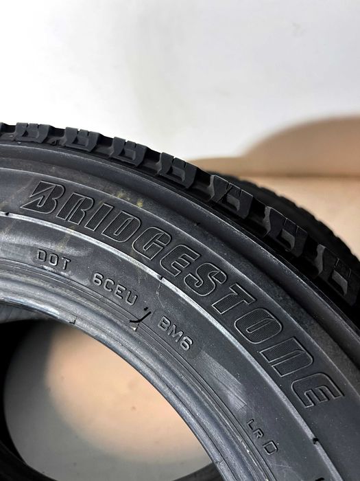 Pneus Bridgestone Duravis R630 - 195/65/16C - Excelentes
