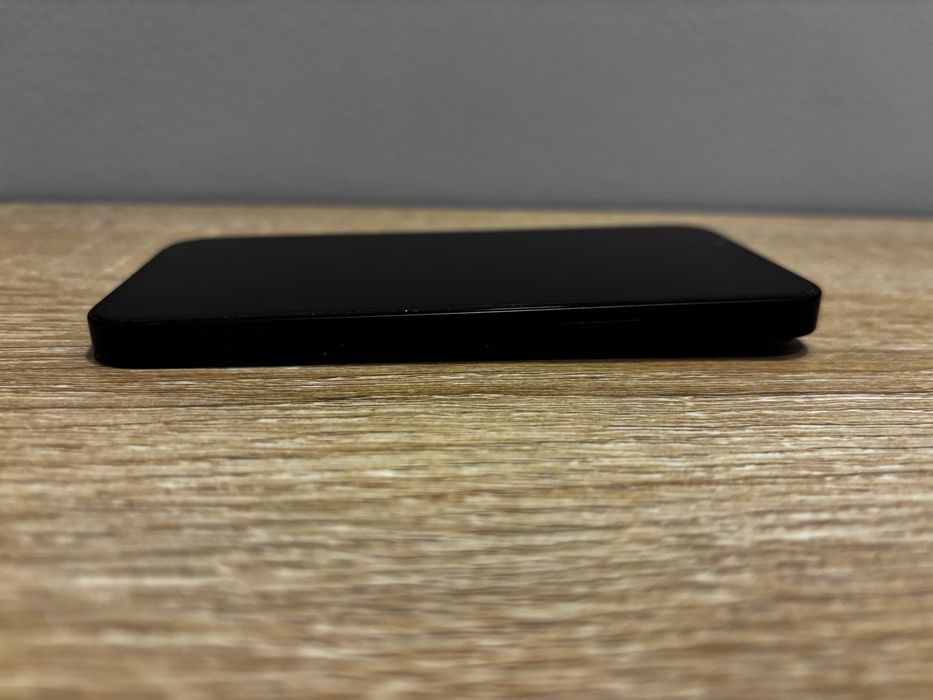iPhone 13 Mini - Potęga w Kompaktowym Wydaniu - Nowa Bateria 95%