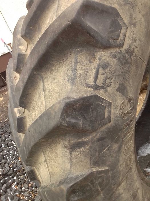 Opona ciągnika Trolleborg 650/65R38