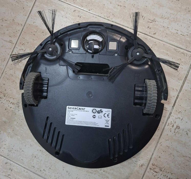 Aspirador Robot Silvercrest c/comando e estação de carregamento