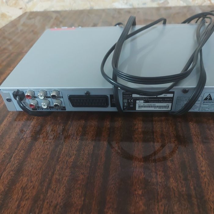 DVD-плеєр Samsung DVD-P465KD | Караоке на 2 мікрофони | Звук 5.1