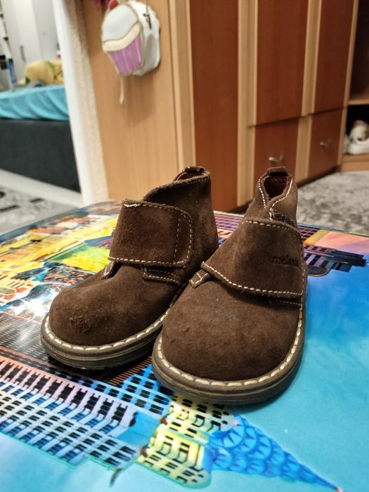 Черевички, розмір 19