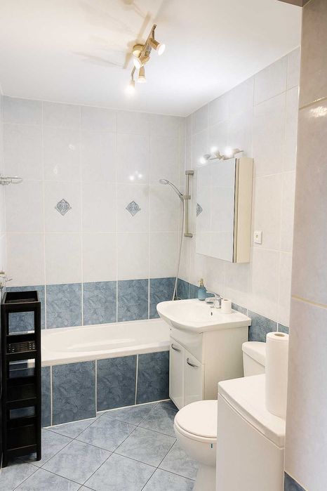 Aktualne Sosnowiec Kilińskiego Apartament blisko dworca oraz uczelni.