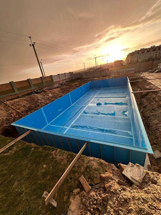 Пластиковий басейн під замовлення
