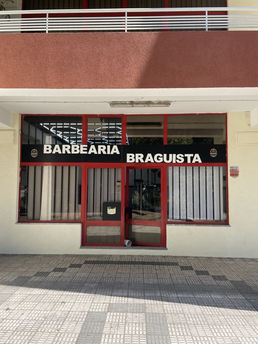 TRESPASSE Barbearia no centro de BRAGA