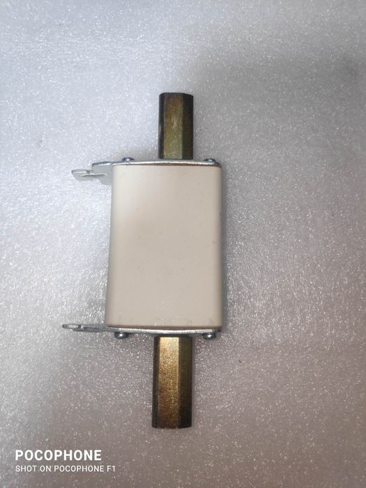 Bezpiecznik mocy WT-1 C 100A gG/gL