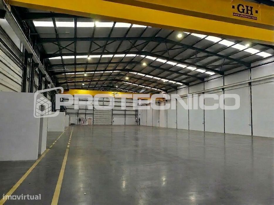 Armazém 1800m² - Venda - Cacia