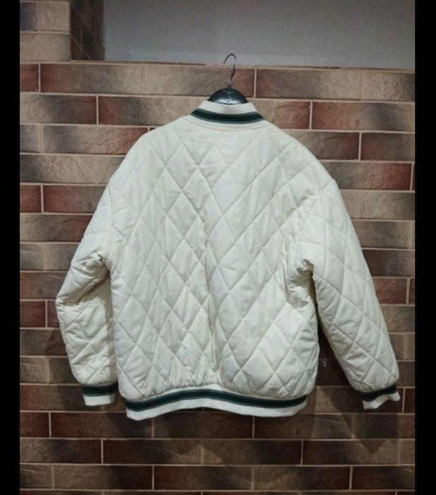 Куртка-бомбер жіноча