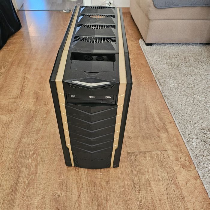 PC Intel Core i7 + Monitor