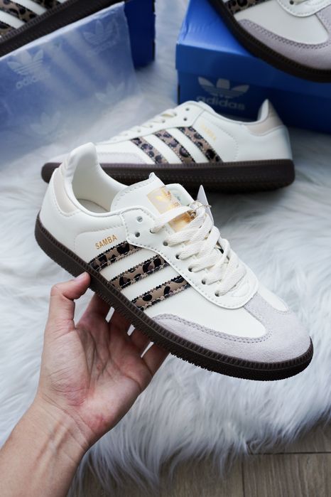 Кросівки Adidas Samba світлі / Кеди Adidas Samba