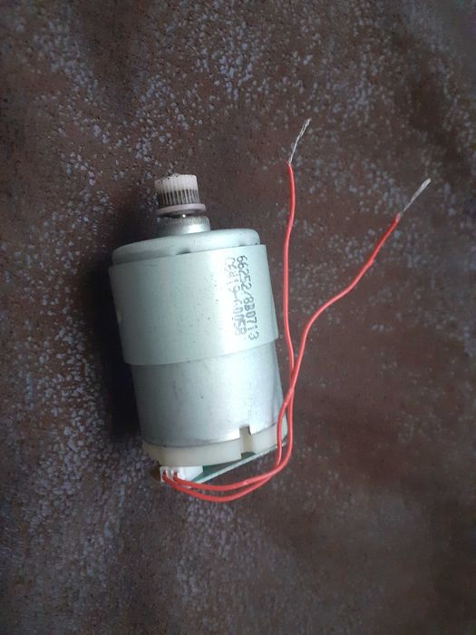 моторчик на 24v для саморобних  виробів