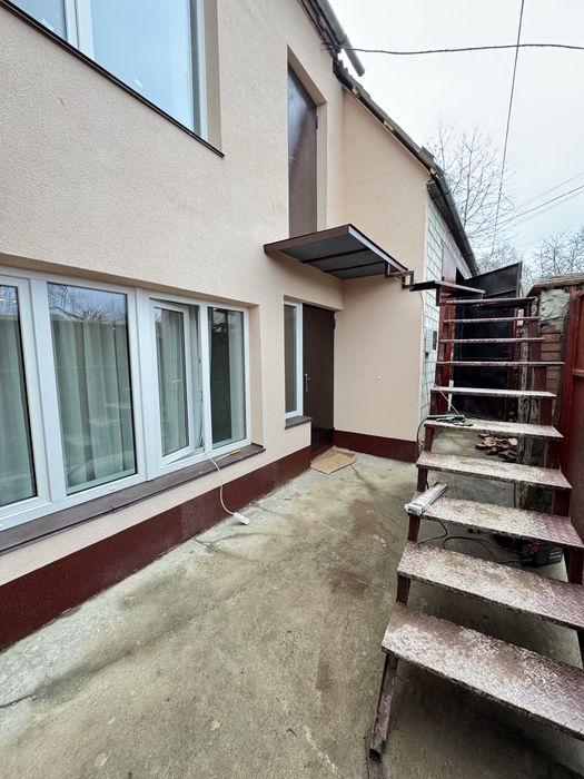 Оренда частини будинку, рн Старе місто