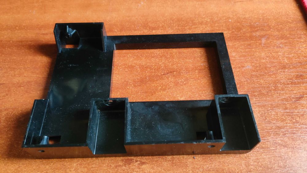 Переходник 2.5 to 3.5 SSD SAS SATA 661914-001