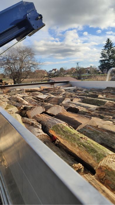 Sezonowane drewno kominkowe i opałowe