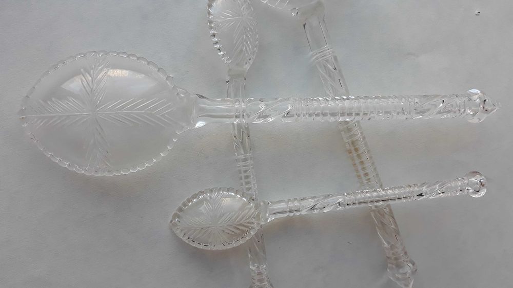 Хрустальные красивые ложки ссср ручной работы хрусталь 4 штуки