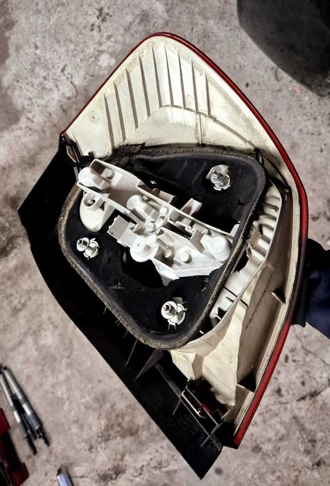 Farolim esquerdo bmw E81