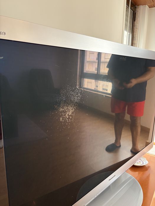 Televisão Panasonic Viera Plasma 54” Full HD + Media Receiver – TX-P54Z1E