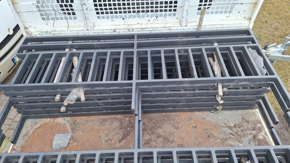 Brama przesuwna  płot