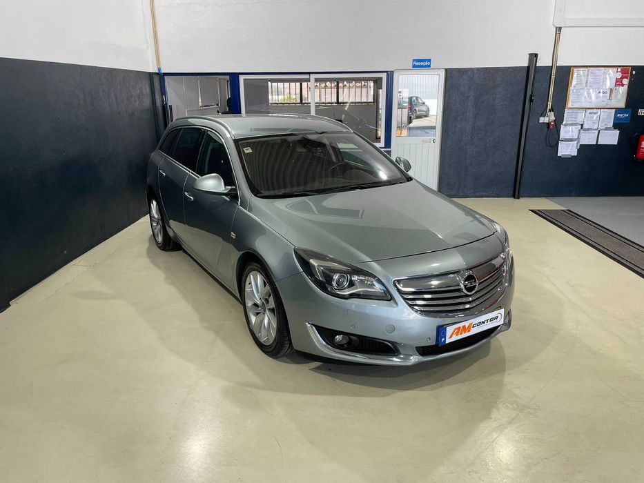Opel Insignia Sports Tourer — fotografia 3