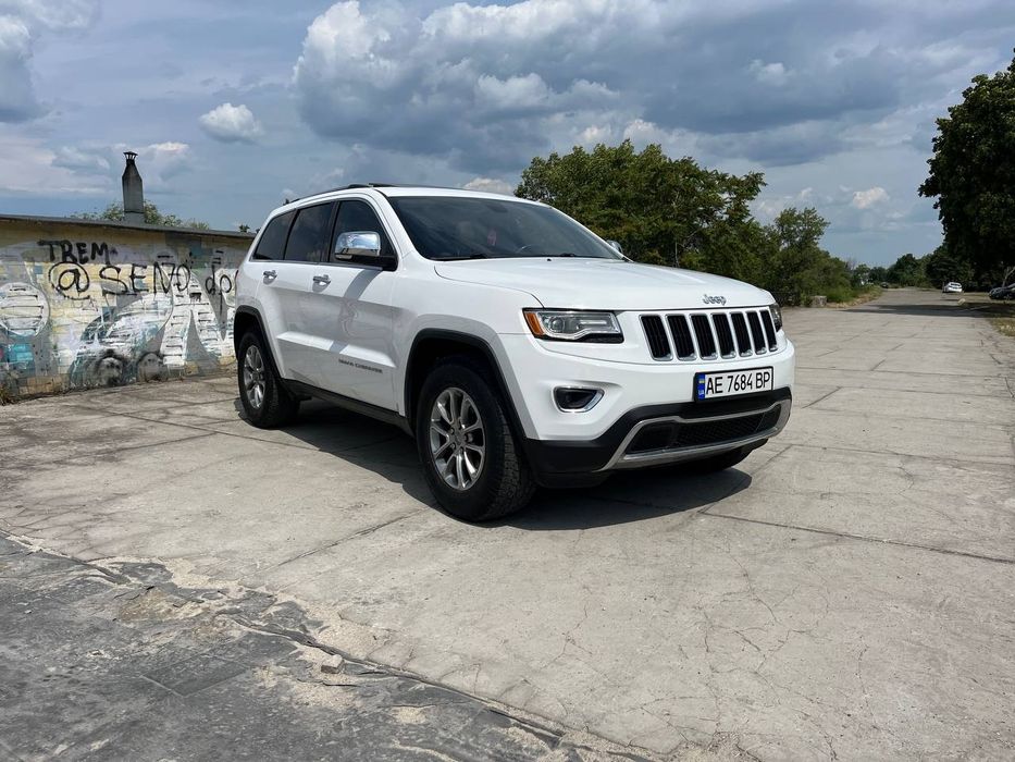 Оренда Jeep Grand Cherokee 3.0 Дизель у Дніпрі (Прокат від 1 тижня)