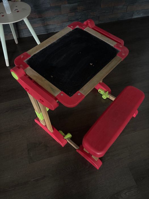 Secretaria giz e caneta