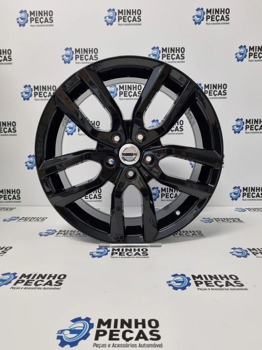 Jantes Nissan Qashqai em 18 Preto Brilho (5x114.3)