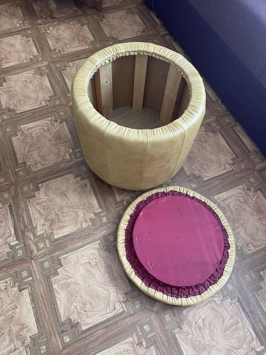 Пуф круглий, натуральна шкіра