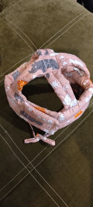 Захисний шолом для малюка