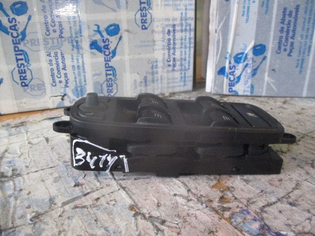 Multi-function Control/Button/Switch for VOLVO V50 (MW)425911473668761602