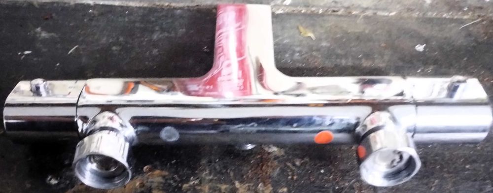 Torneira Misturadora Banheira Design Elegante Moderno