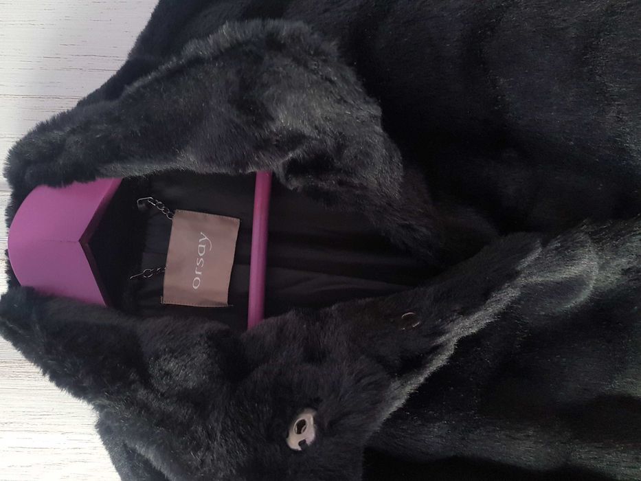 Futerko ORSAY j.nowe M śliczne ciepłe założone 2-3 razy futro krótkie