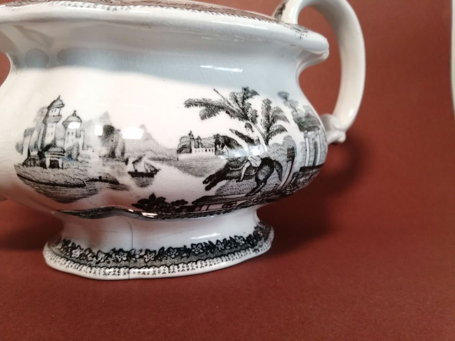 Bule antigo antiguidade Real Fábrica de Sacavém 1887