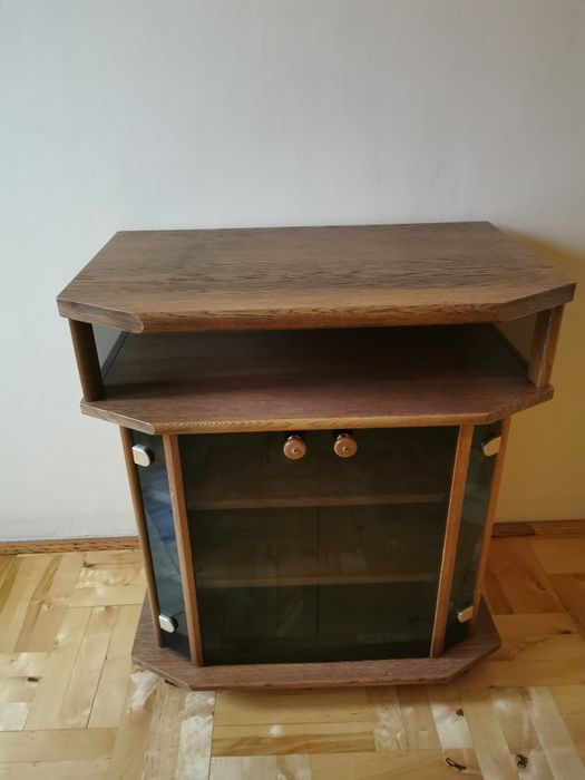 Szafka pod telewizor