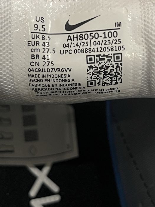 Nike Air Max 270 buty do biegania nowe 43