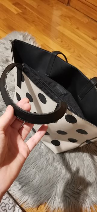 Bolsa de ombro reversível