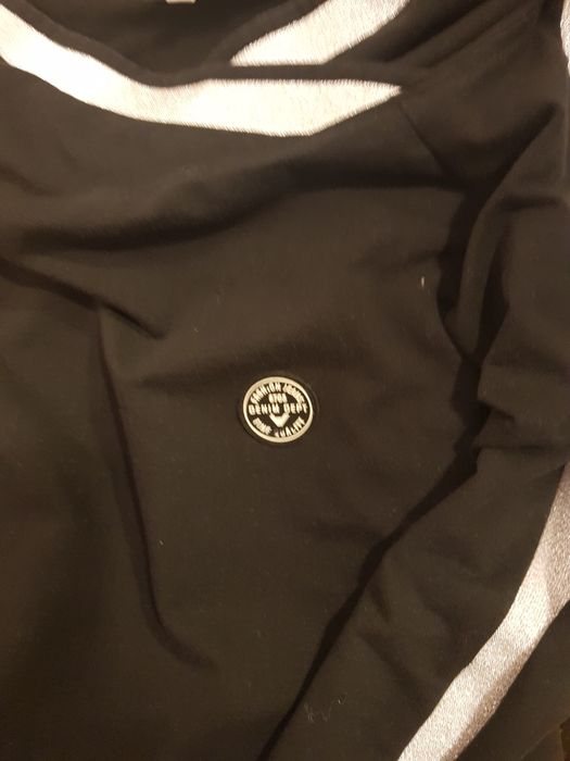 Czarna sukienka dresowa Bella Donna  srebrnymi   M