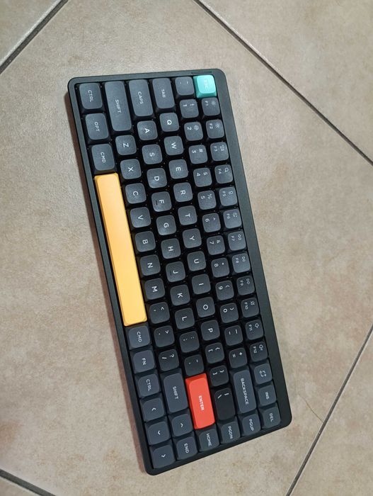 NuPhy Air75 — компактная low profile механическая клавиатура