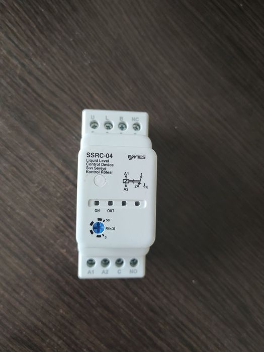 Реле контролю рівня рідини