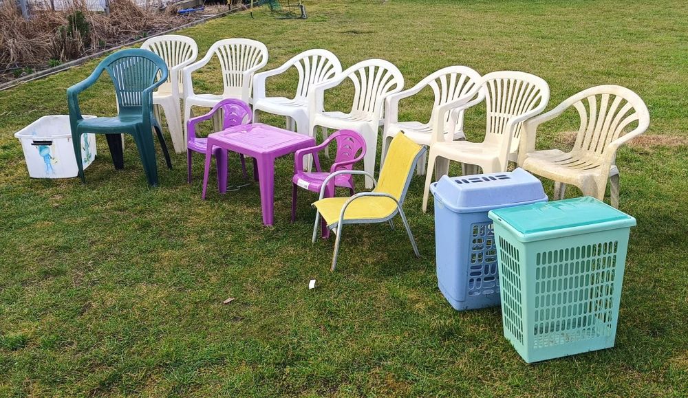 Krzesła ogrodowe białe