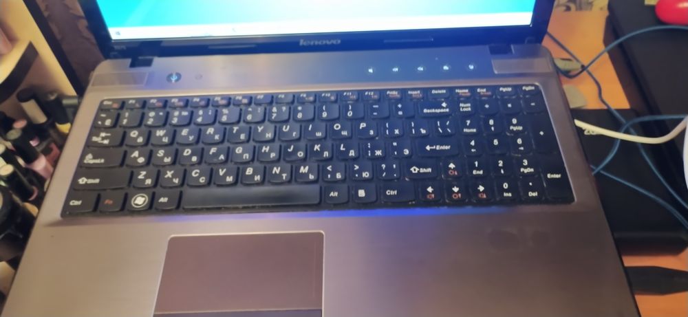 Продам ноутбук в ідеальному стані