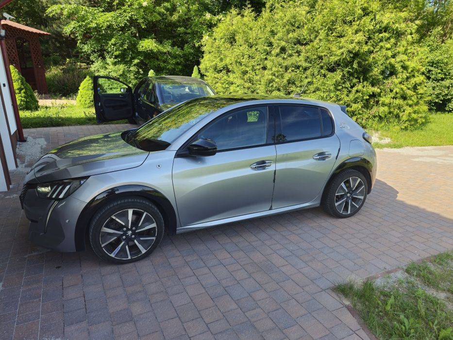 Peugeot e- 208gt
