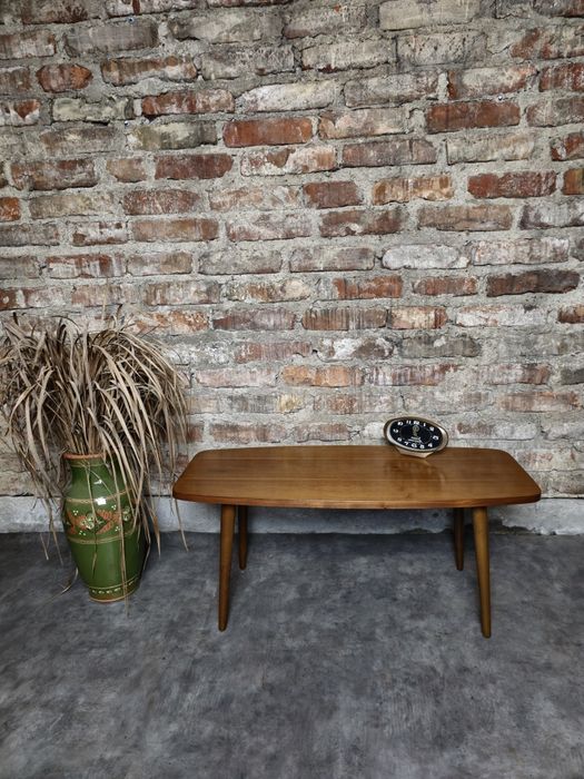 Stolik kawowy vintage PRL jamnik po całkowitej renowacji