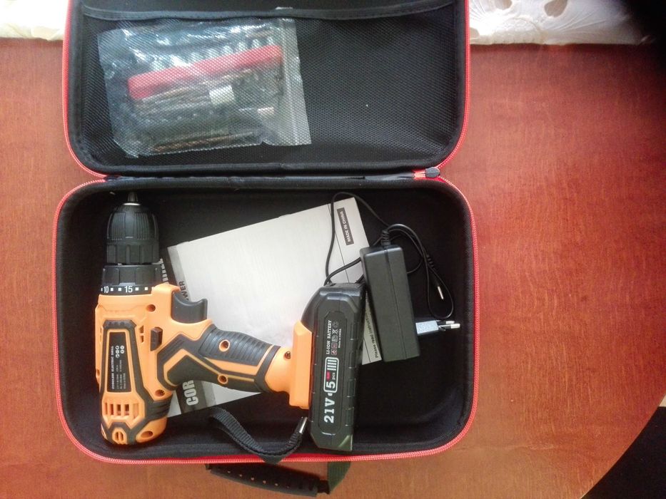 Wiertarko-wkrętarka Hilda 21 V