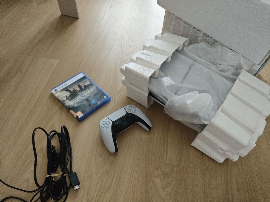 PlayStation 5 PS5 SLIM napęd gwarancja komplet hogwarts