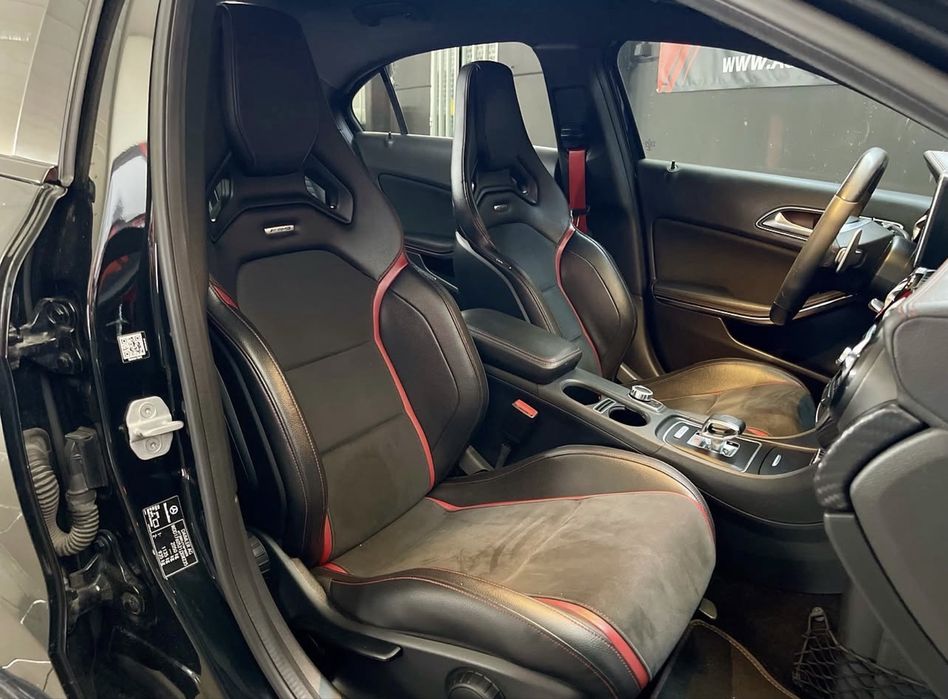 Mercedes A45 AMG 4Matic Edition 1