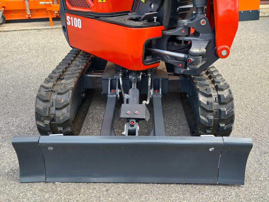 Miniescavadora / Minigiratoria de rastros 1Ton. Kubota + Engate Rápido S30 cauda zero