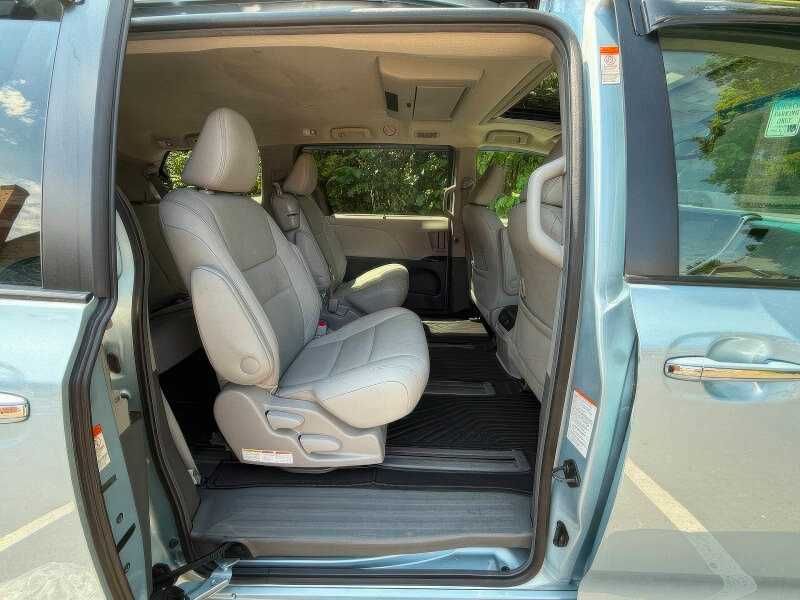 2015 Toyota Sienna XLE Premium 8-Passenger
