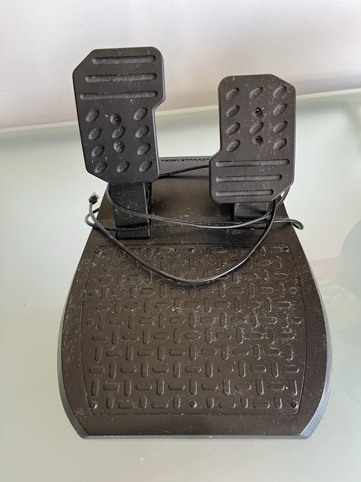 Volante com pedais PS5 /PS4