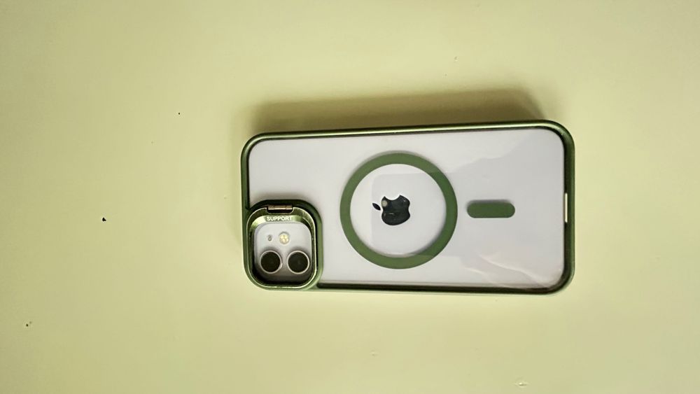 Smartfon IPhone 11
