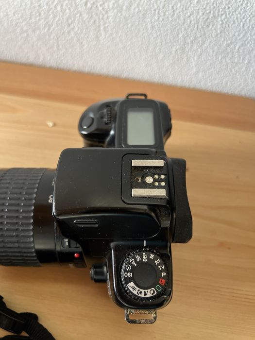Canon 35 mm EOS 1000F N + objectiva 80-200 4.5/5.6
